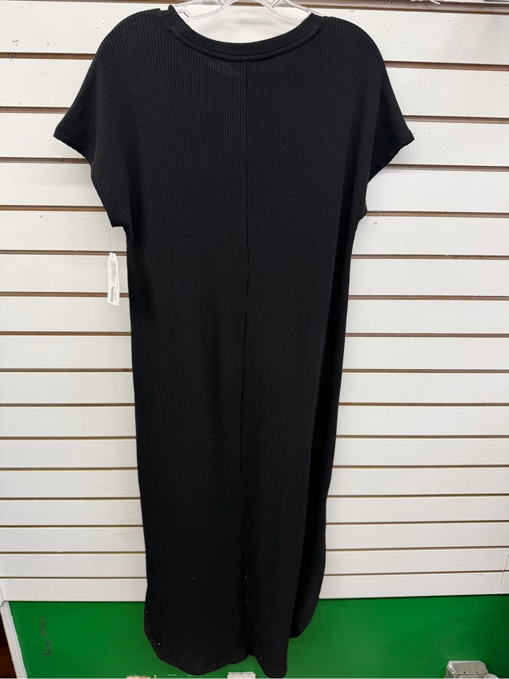 Time and Tru Black Ribbed Maxi Dress NWT Size Small Casual T-Shirt Dress - Picture 2 of 2